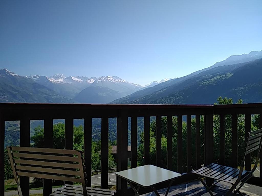 Appartement Montchavin La Plagne, pistes 50m, balcon vue Mont Blanc Extérieur photo
